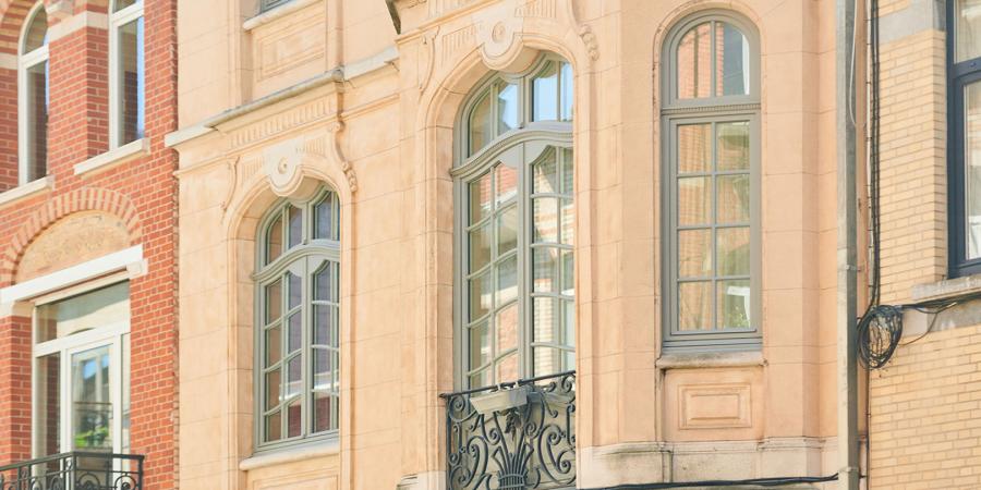 Châssis de fenêtre : les couleurs tendance pour 2025